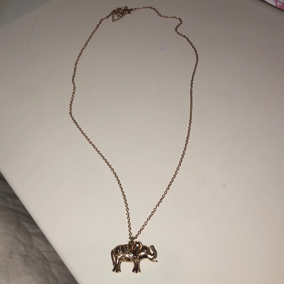 Elephant Necklace - Picture 2 of 3